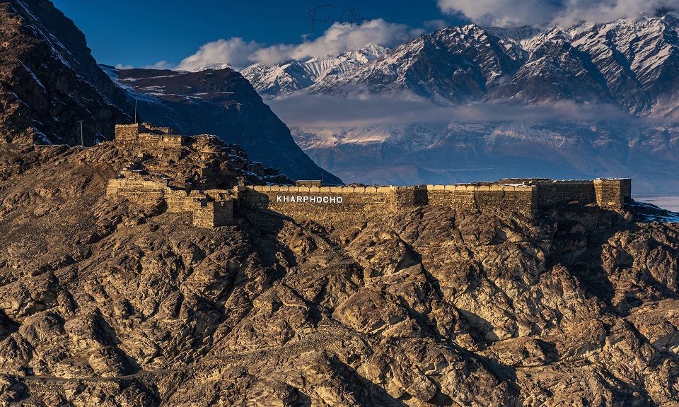 Manthokha Waterfall & Kharpocho Fort