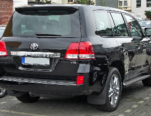 Toyota Land Cruiser V8